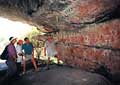 kakadu and arnhem land aboriginal rock art tours