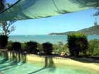airlie beach budget accommodation at backpackers by the bay